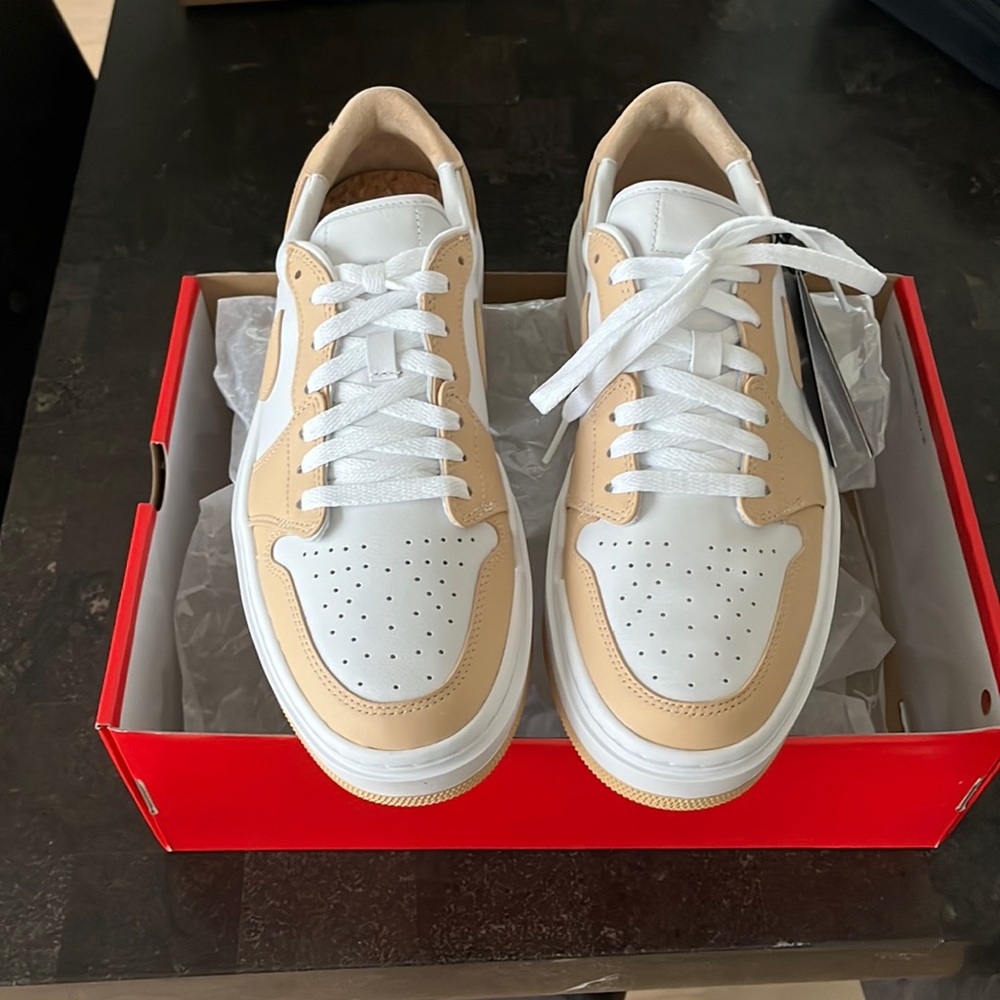 Jordan 1 Elevate Low Onyx womens size 11